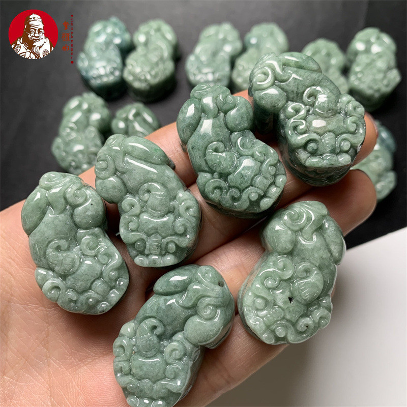[Dengan sertiflkat  identiflkasi] Batu giok alami barang, liontin Pixiu, liontin batu giok Pixiu, mo