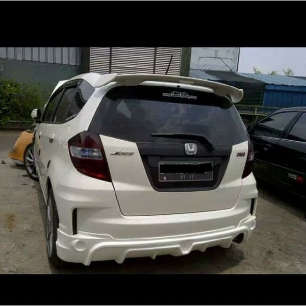 bodykit belakang Jazz Ge8 rs mugen style 11-14 dan spoiler modulo