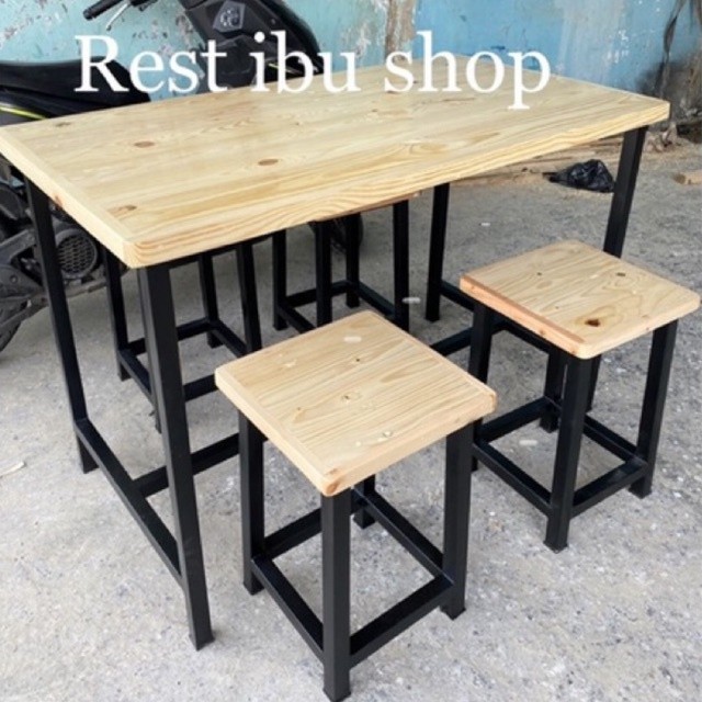 meja makan meja cafe kalaborasi kayu&besi holo