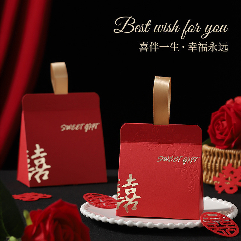 

SANRIO UNIQUE CANDY BOX / PAPER BAG SEGITIGA SHUANGXI / PAPERBAG NIKAH / SOUVENIR BOX SANGJIT