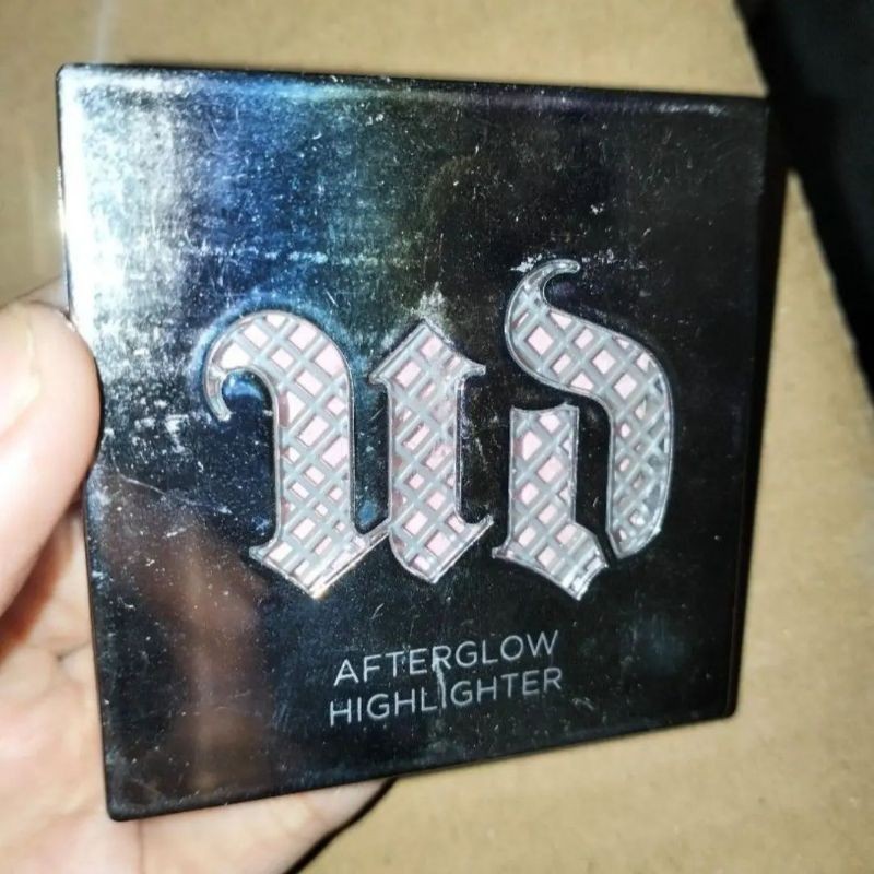 urban decay after glow highlighter