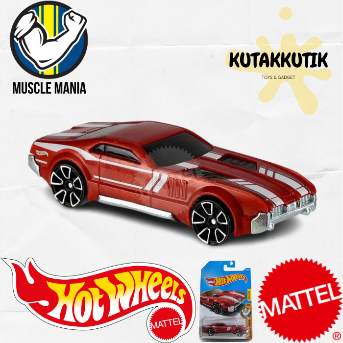 Hotwheels Mobil Klasik Sedan CCM Country Club Muscle Merah Strip Garis Putih Muscle Mania