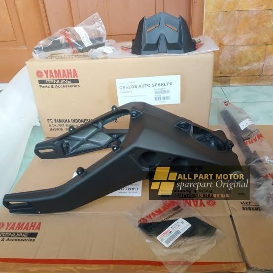 REAR ARM SET SWING ARM R15 VVA V3 V4 R15M ORIGINAL YAMAHA