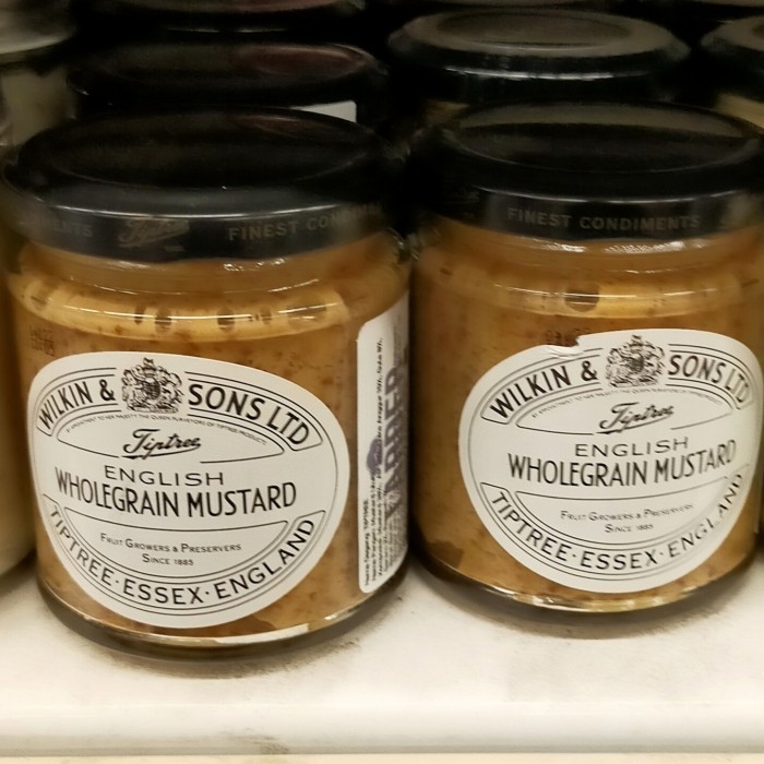 

tiptree English wholegrain mustard 185gr dressing