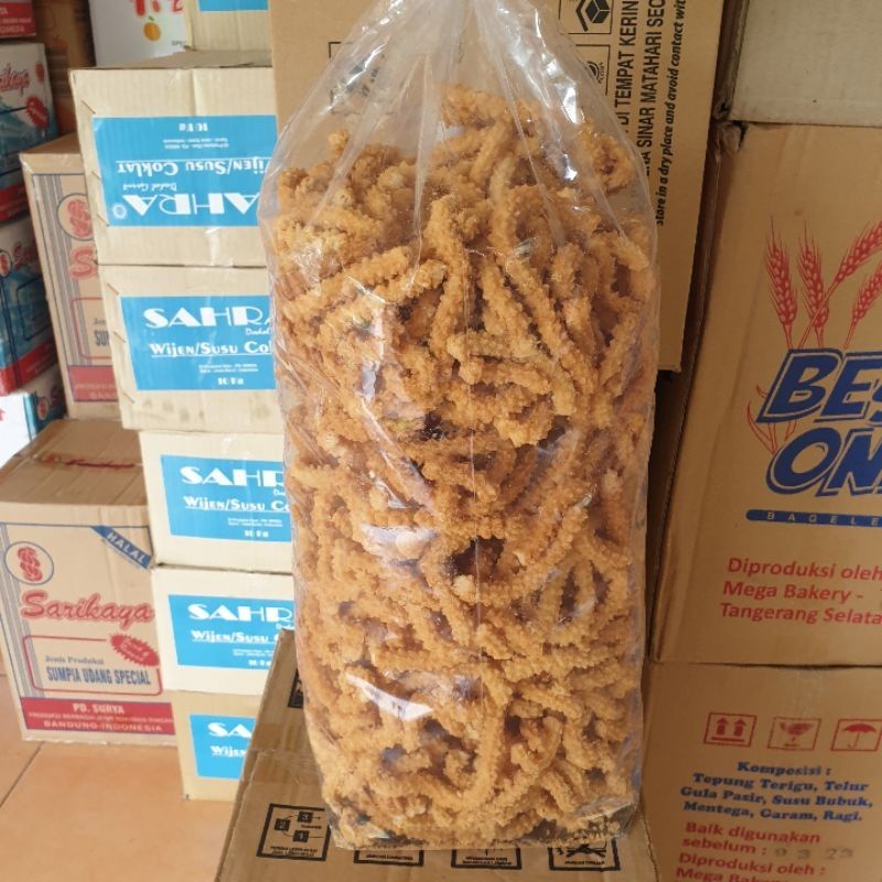 

Akar Kelapa Manis Gurih pusat grosir jajan lebaran murah meriah