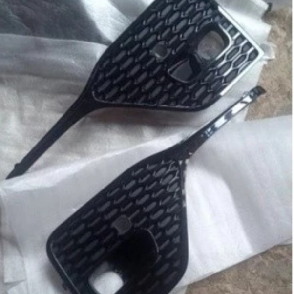cover foglamp fortuner vrz 2021-up original