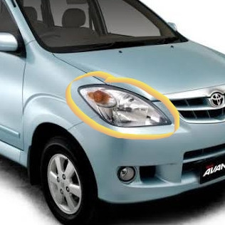 Mika Headlamp Mika Head Lamp AVANZA VVTI 2008 2009 2010 2011 - Kanan