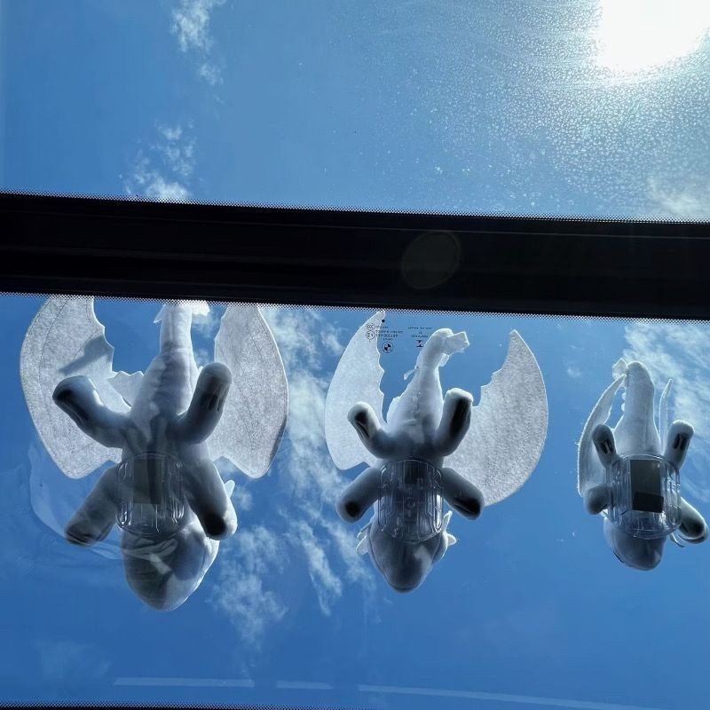 (Sayap Dapat Bergerak) Naga Terbang Kecil Bergigi/Boneka Atap/Boneka Skylight Lucu Naga Terbang/Lion