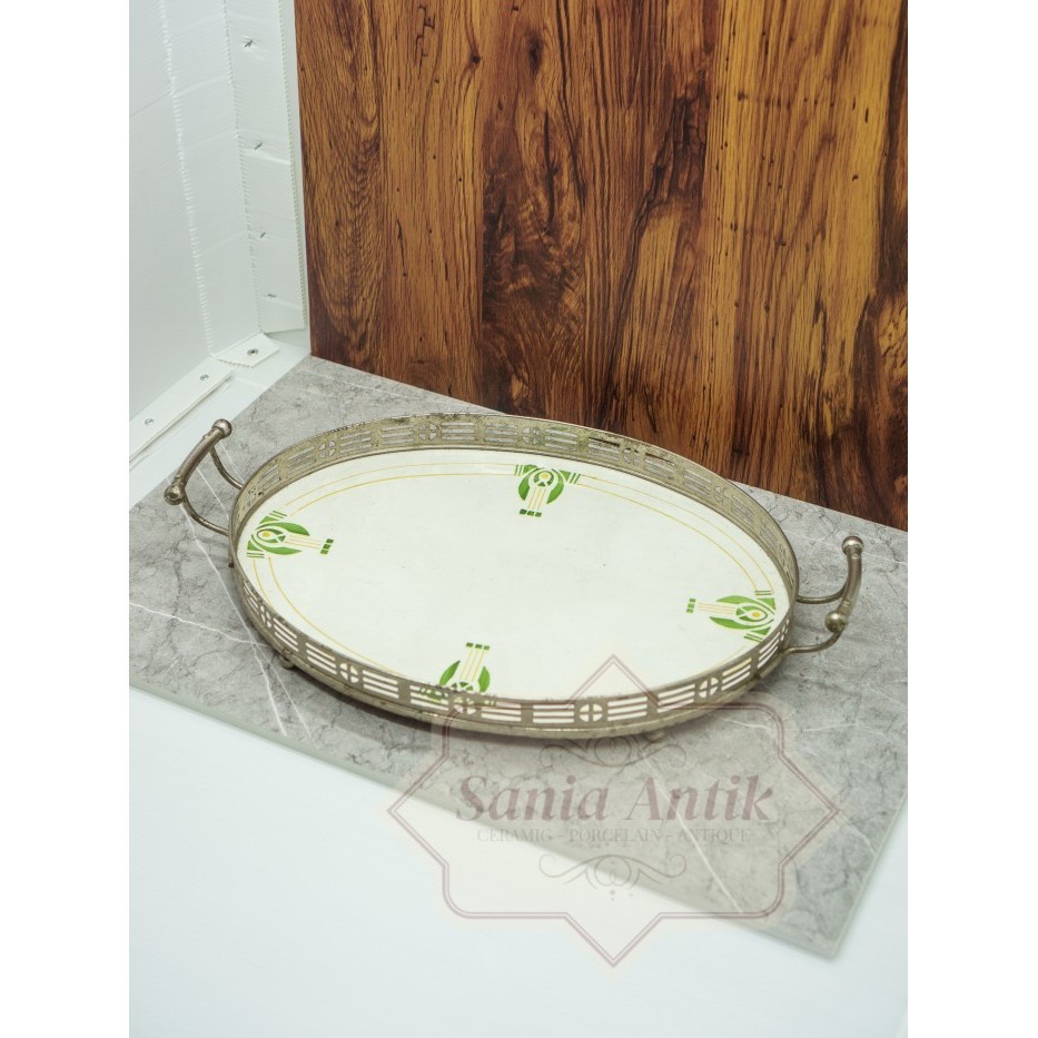 Barang Antik Nampan Porcelain Eropa Desain Modern