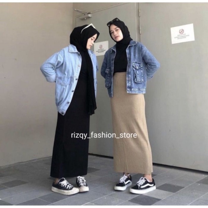 Rok Wanita Panjang Putih Hitam Muslim Polos Rajut Premium - Denim