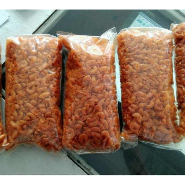 

makaroni BANTET 1000 Gram MEGA SNACK termurah COD