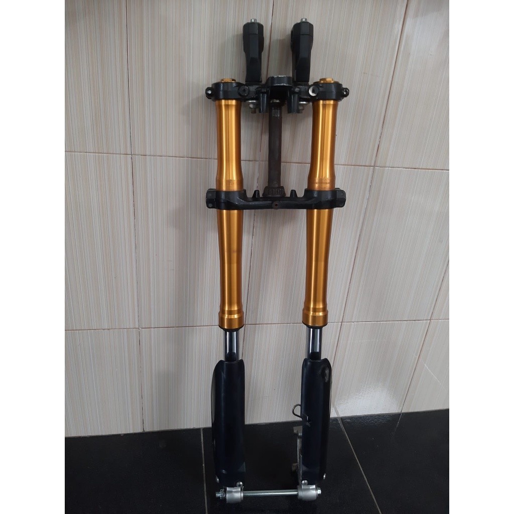 USD DTRACKER NEW SE GOLD ORIGINAL COPOTAN SHOCK DEPAN ORI DT NEW SE PNP KLX TRAIL SUPERMOTO KAWASAKI