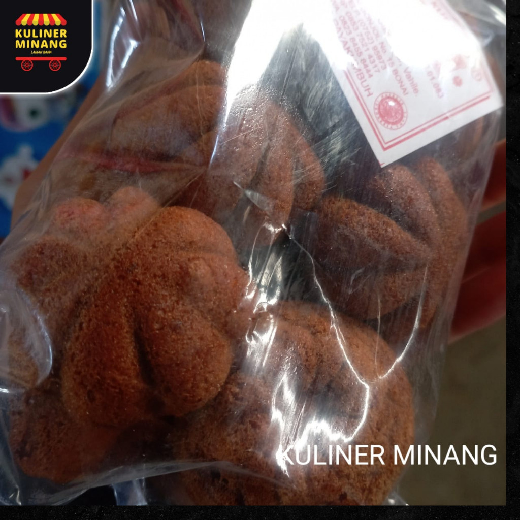 

Kue Bolu Bunga Ikan Gula Aren Cemilan Khas Kuliner Minang