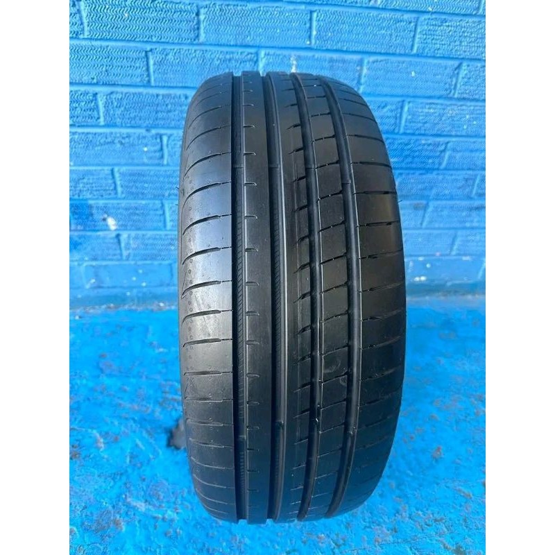 Ban Mobil Ring 18 215/45 18 second copotan