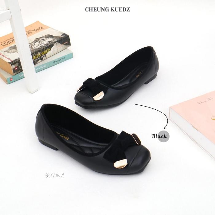 TERLARIS Cheung Kuedz Salma Sepatu Flat shoes Wanita - Black, 37