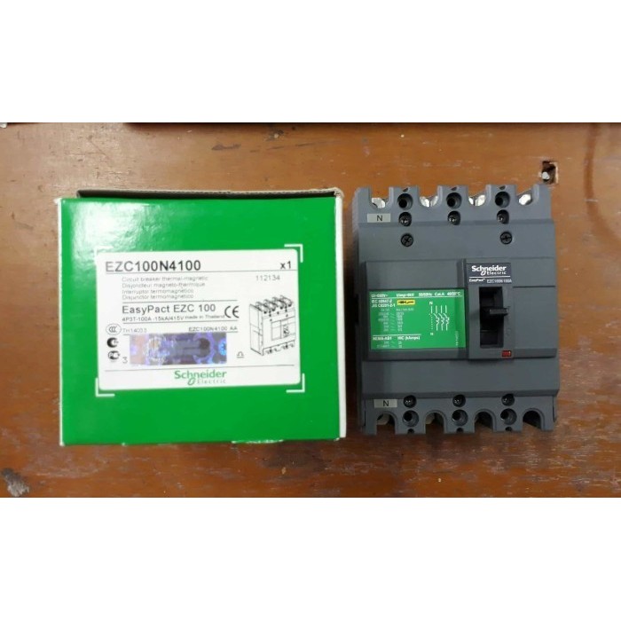 SCHNEIDER MCCB 4P 100A EZC100N4100