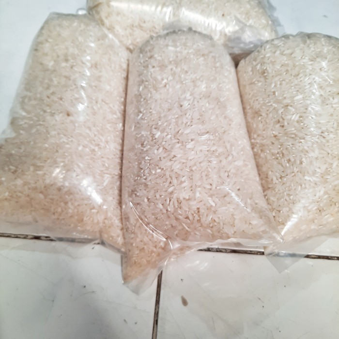 

beras repack 4kg
