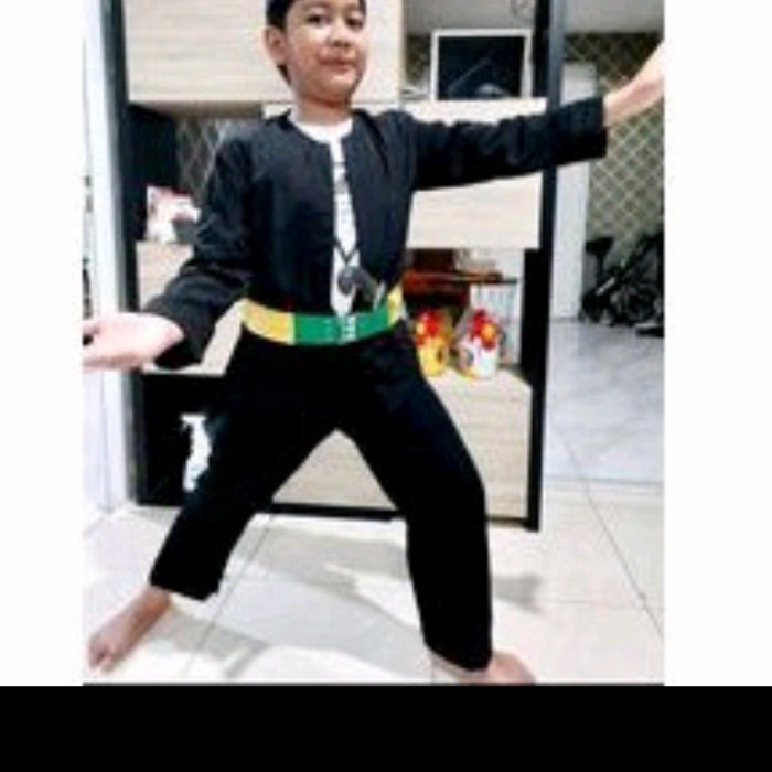 promo ✨ -komplet baju pangsi betawi anak laki (baju+celana+peci+sabuk+golok2an) - Hitam, 6-8th