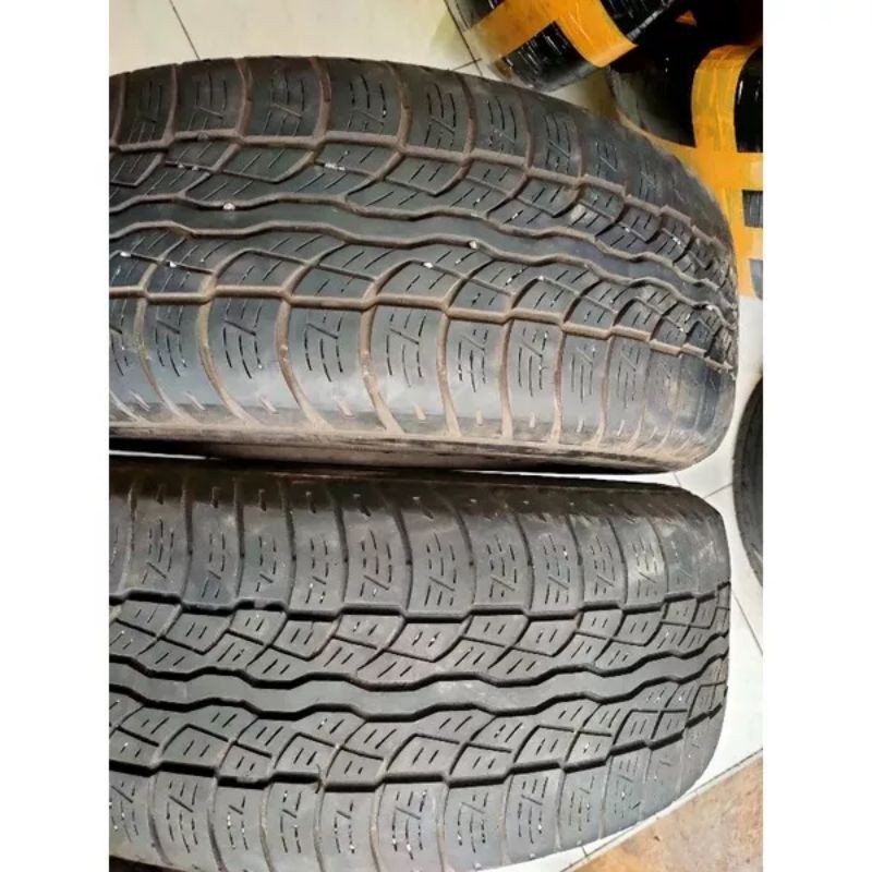 Ban Mobil ring 16 235/60 R16 second copotan Bridgestone/dunlop