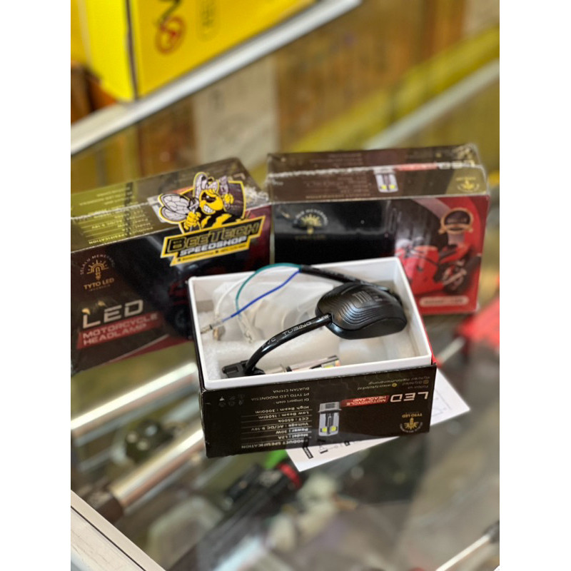 LAMPU TYTO 3 SISI UNIVERSAL ORIGINAL TYTO