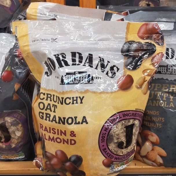 

jordans crunchy oat raisin & almond Granola cereal sereal 750gr