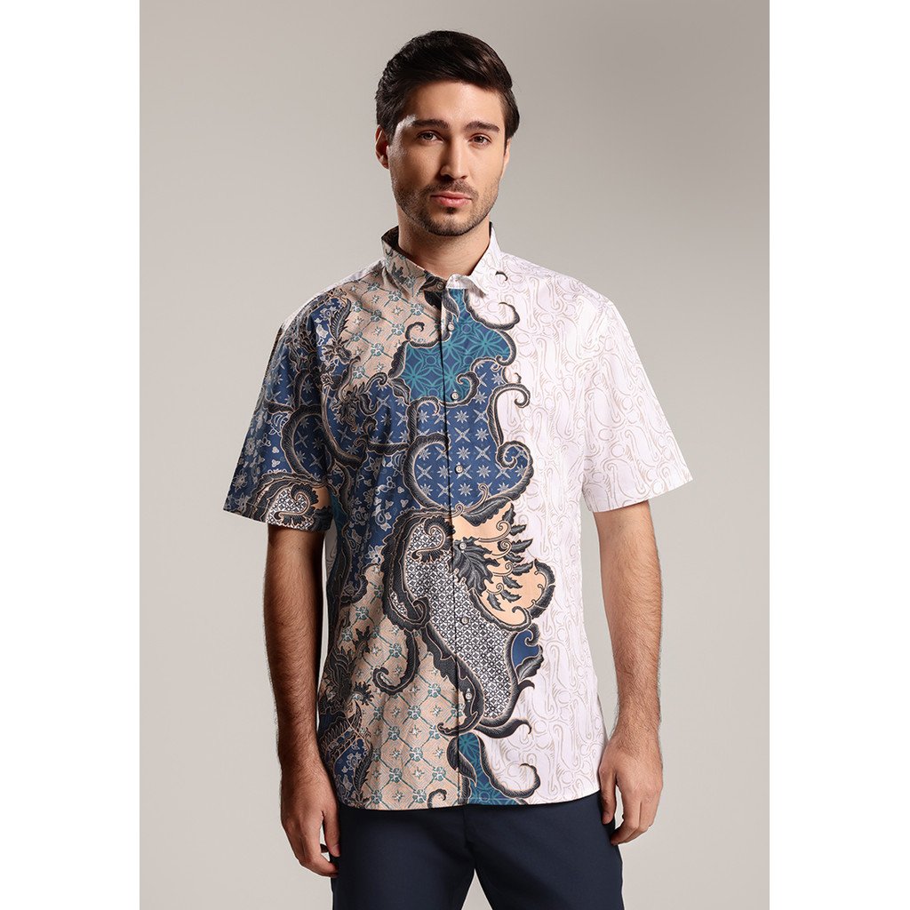 MOC - Kemeja Batik Pria Lengan Pendek Visakha - White