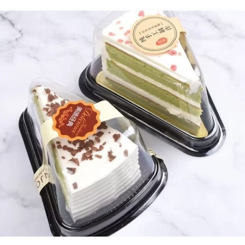 Mika Mille Crepes isi 50pcs / Kemasan Kue Potong Segitiga / Mika Segitiga