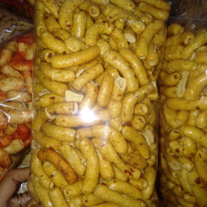 

camilan snack kiloan MAKARONI makroni rasa bumbu rujak pedas manis - pedas manis, kecil