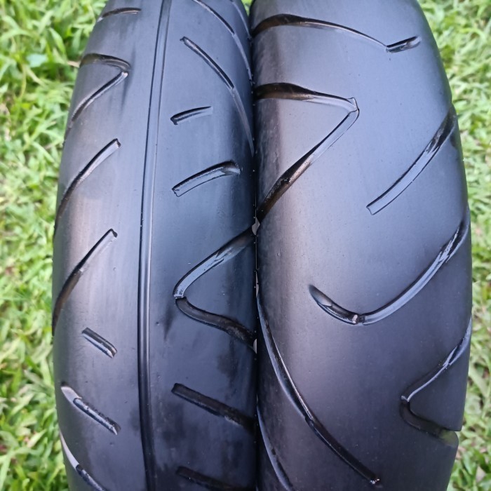 ban seken motor Scoopy sepasang uk 100/90-110/90 ring 14,merk irc