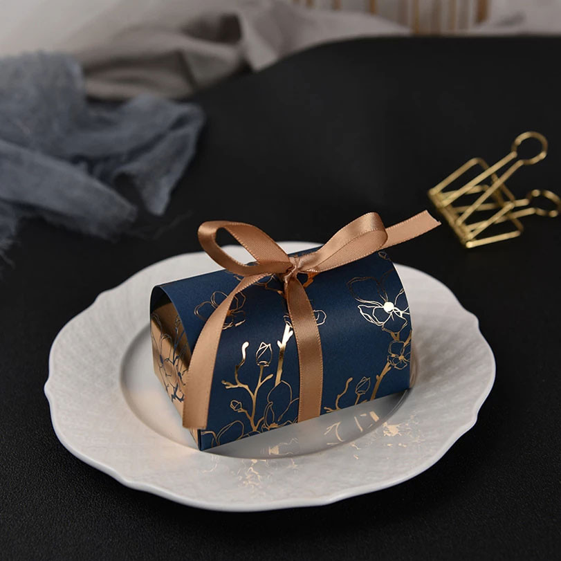 

Creative Ferrero Boxes Wedding Favors and Gifts Box Baby Shower Paper Candy Box Wedding Decoration Sweet Gifts Bags Supplies