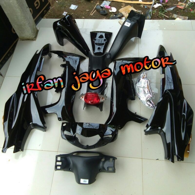 Cover body full suzuki Smash 110 lama hitam