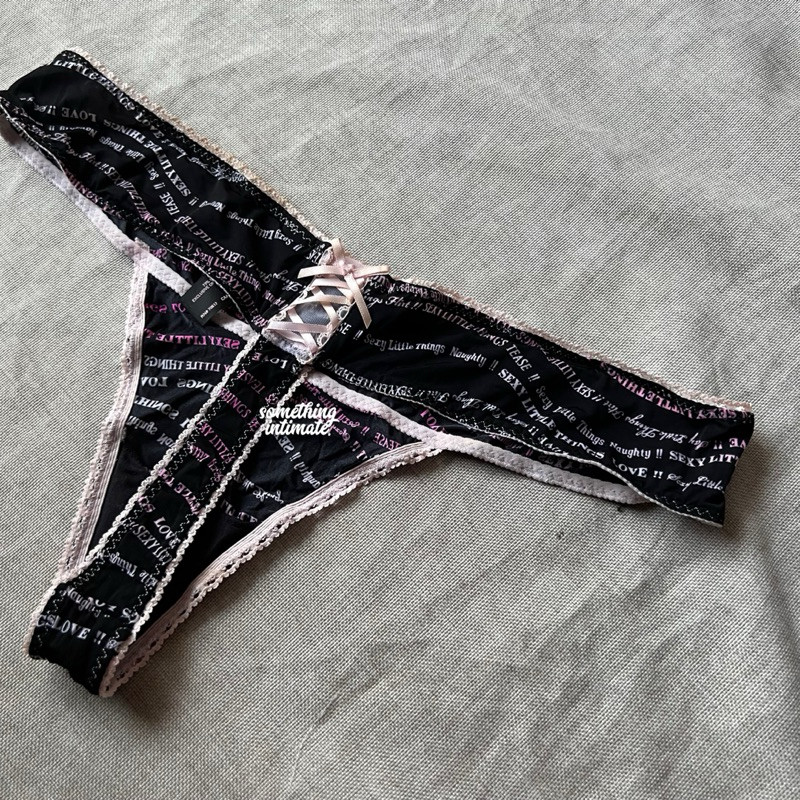 VS Sexy Little Thing Icon Lace Cheeky Thong / Panty Gstring Vs Seamless Cheeky Gstring Seamless Pant