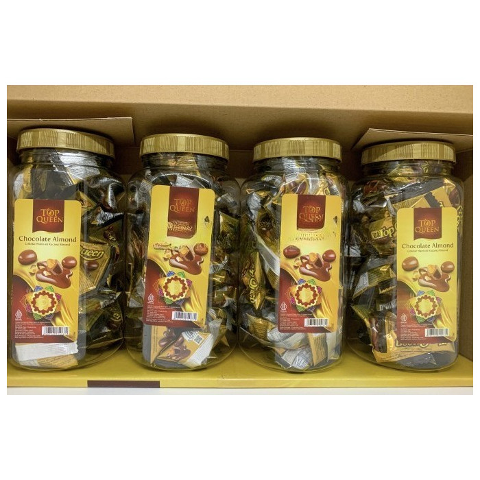 

COKLAT KACANG CHOCOLATEB ALMOND 1 TOPLES ISI 40 PCS