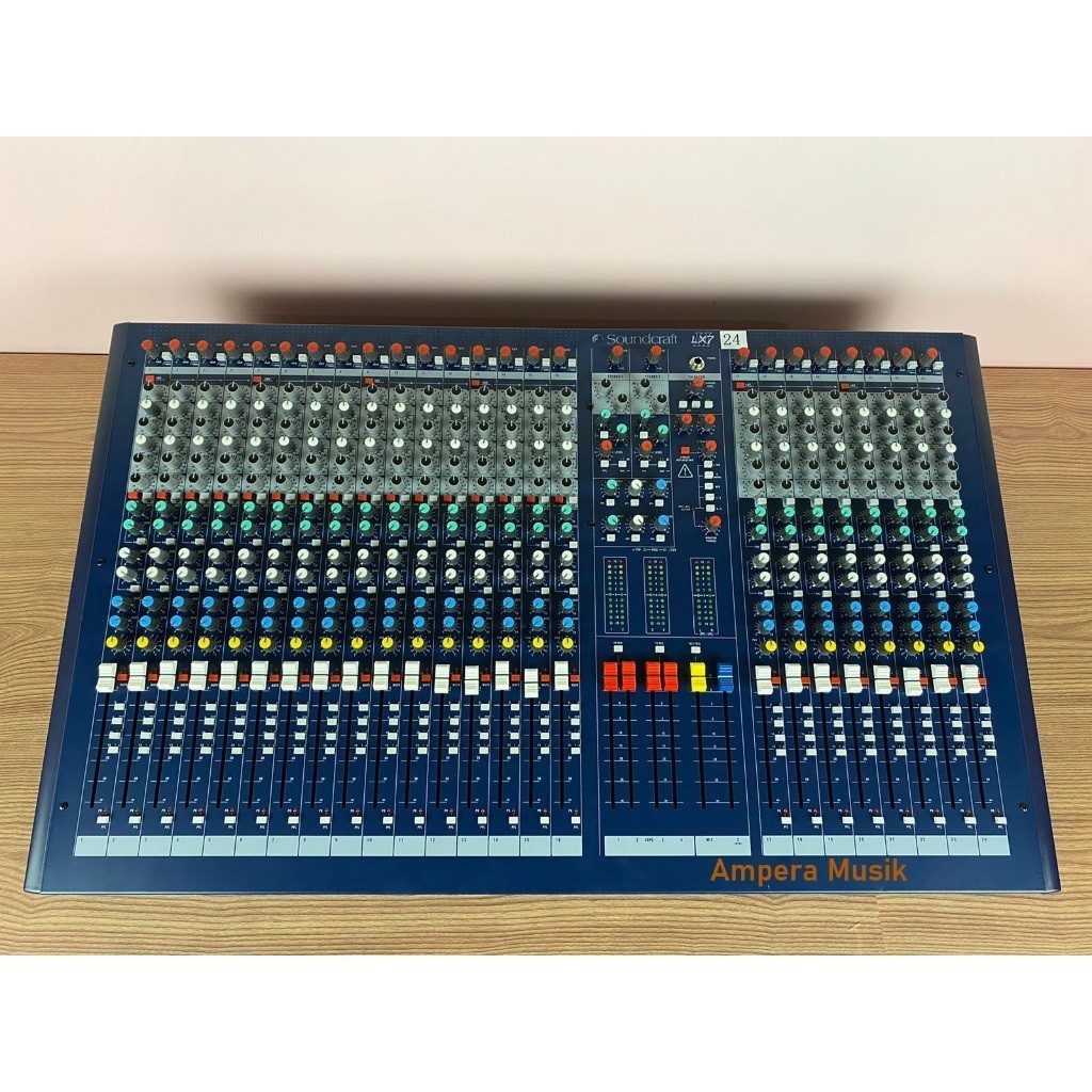 Mixer Audio SOUNDCRAFT LX7II 24/LX7 24 CHANNEL