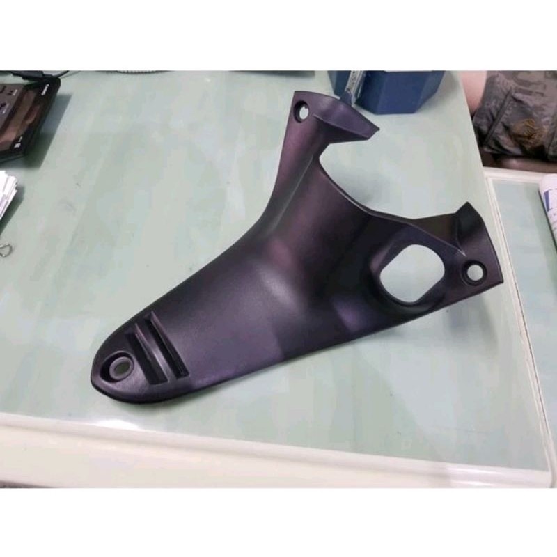 leghsil tengah Honda Supra x 125 cover dashboard tengah Honda Supra x 125