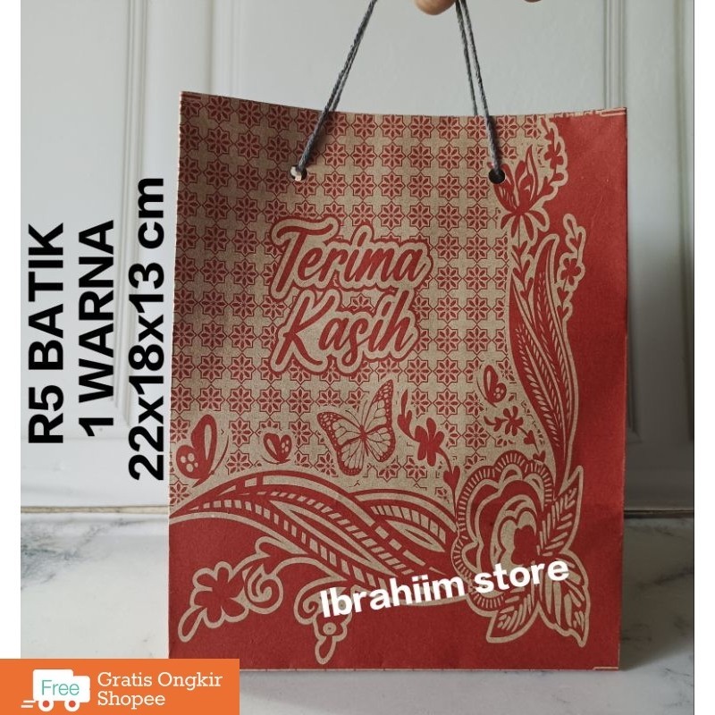 

(ISI 12 PCS) PAPERBAG R5 MOTIF BATIK UK. 22x18X13 CM / TAS SOUVENIR BATIK R5 / TAS KERTAS TAS SOUVENIR BATIK MURAH