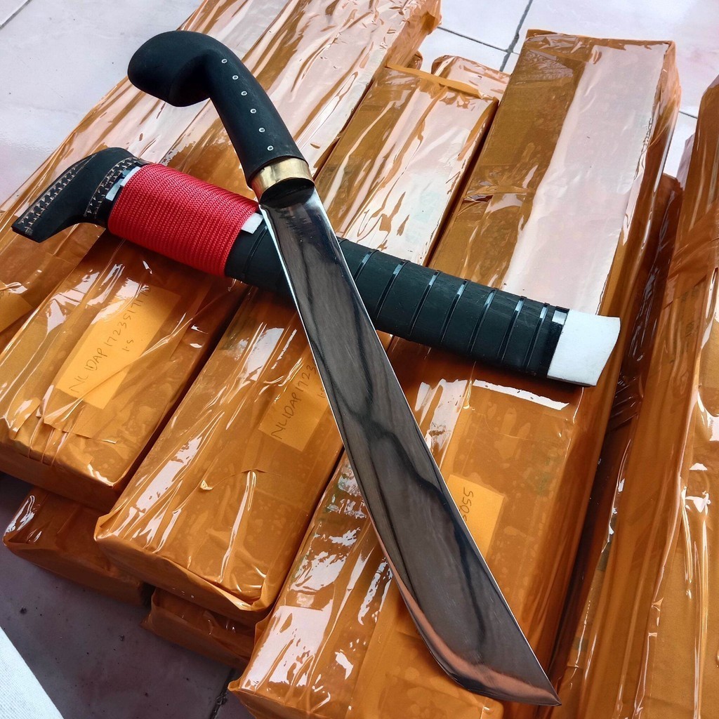 Golok Serbaguna Asli Baja
