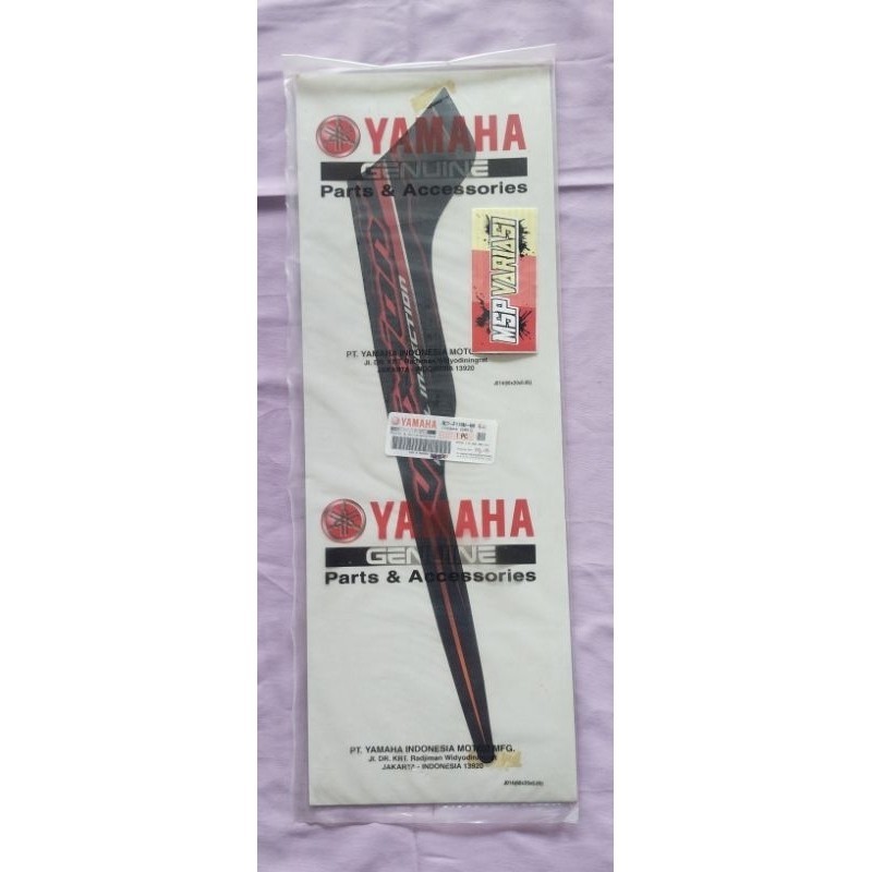 Striping Motor Yamaha Vixion Old 2009/2010 Merah Hitam Original Ori asli Yamaha Genuine Part
