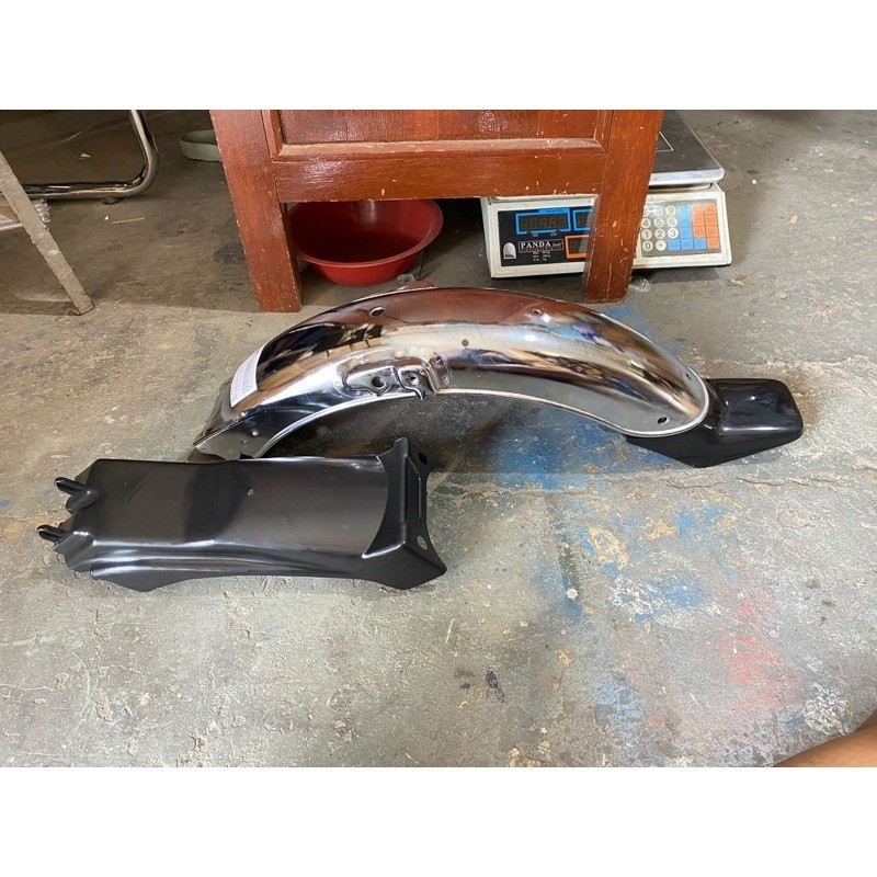 Spakbor Slebor Belakang HONDA GL100 GL 100 - Slebor GL 100 Three Star