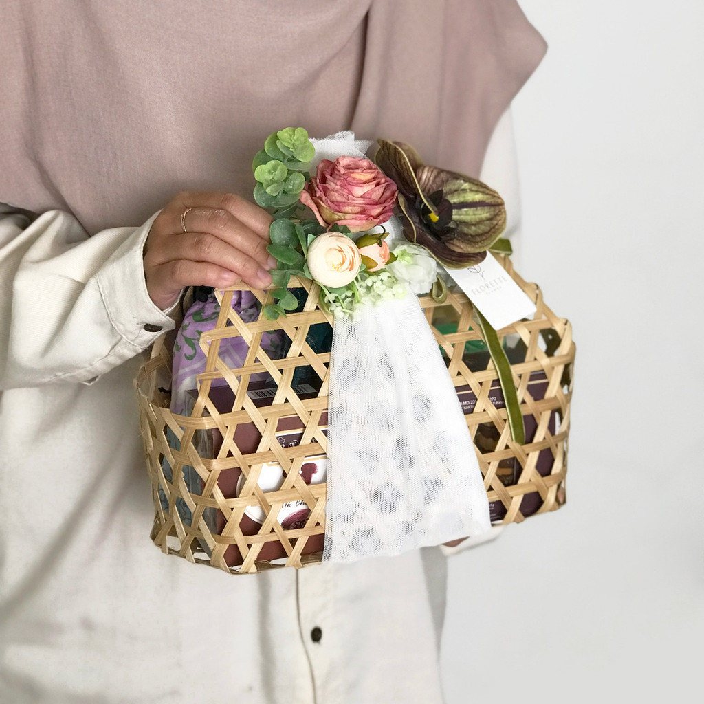 

Parcel Ramadhan Bingkisan Lebaran Rania Premium Parsel Kue Kering Idul Fitri Souvenir Hari Raya Bunga