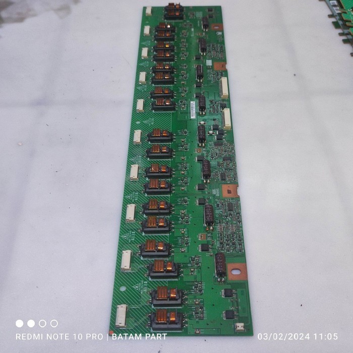 BALLAST DRIVER INVERTER BACKLIGHT TV LCD Toshiba 42 - 42TA2800