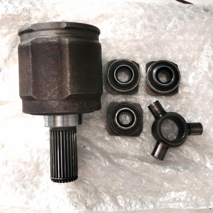 CV Joint As Roda Dalam Kiri Maestro Cielo