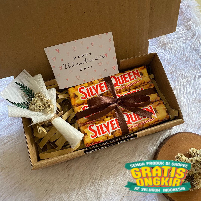 

Hampers valentine/ Hampers coklat | Hampers gift box Valentine | Hampers Annive | Hampers ultah | Hampers sempro | Hampers wisuda/ New kado