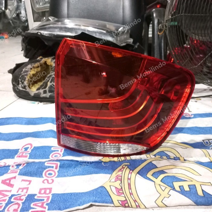 stoplamp Lampu Belakang BMW X1 2015 KANAN