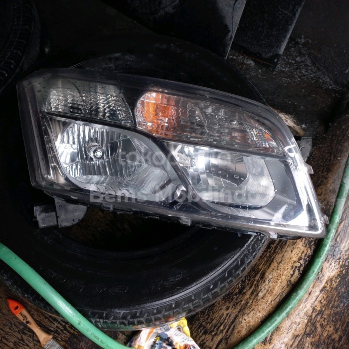 Headlamp Lampu Depan Chevrolet Trax