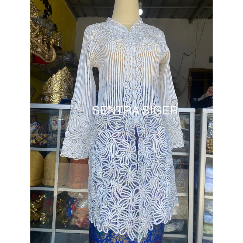 Baju Kebaya Sulam Usus