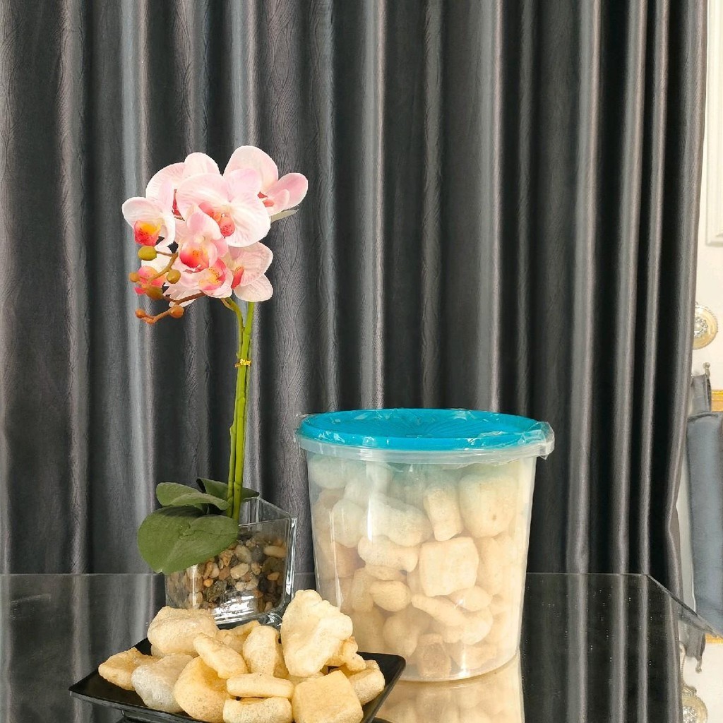 

kerupuk kulit 5L KERUPUK KULIT 5 LITER FREE TOPLES