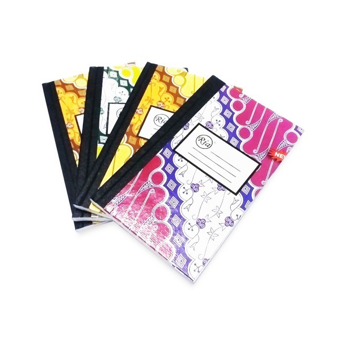 

Hard Cover Book Octavo Buku Hard Cover Gelatik/Ria Isi 100 Dan 50 Lembar