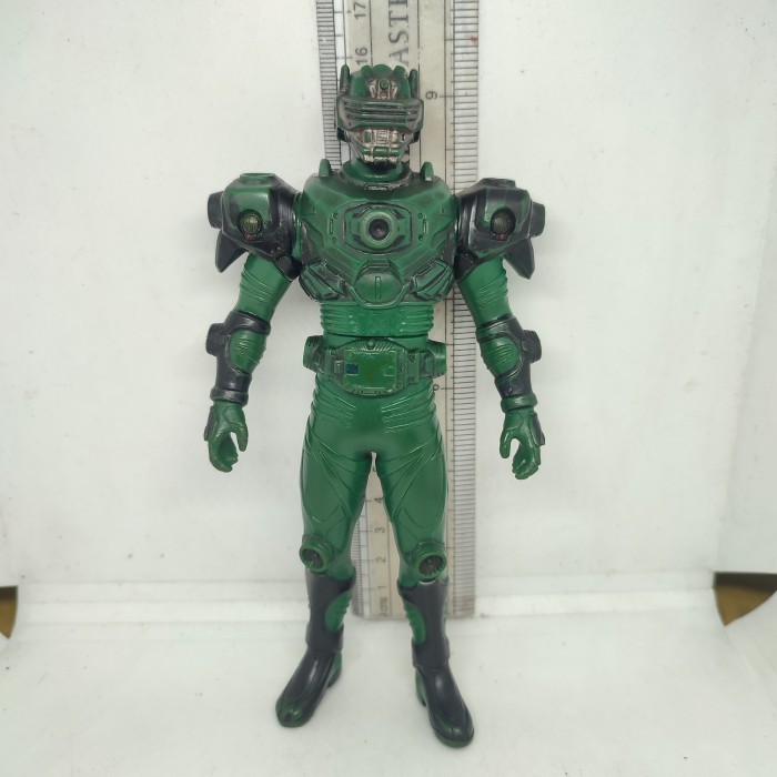 Vinyl Figure 7' RHS Kamen Rider Zolda Ryuki Series Bandai Ori Junk