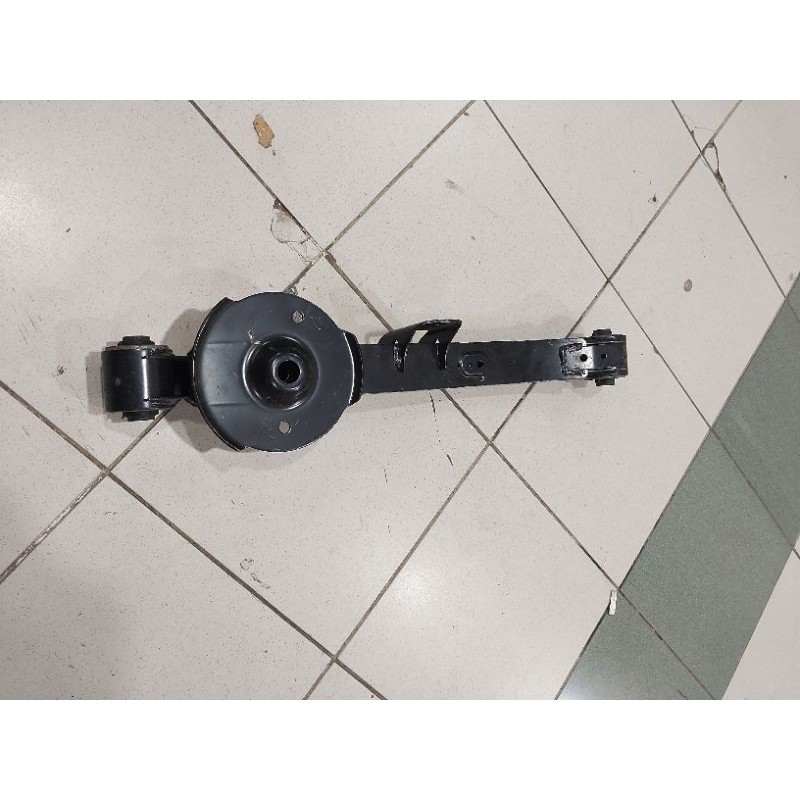 arm belakang lower arm belakang all new rush terios 2018 original